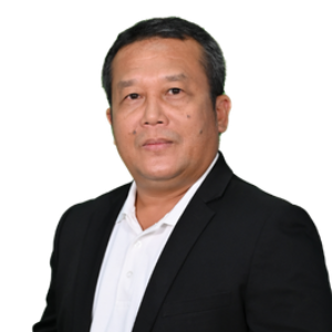 นายสมพล รัตนกูล